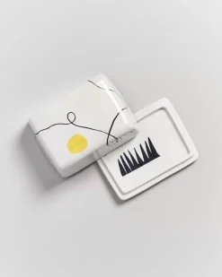 Motel a Miio Alojamento Butterdose Weis Mit Bemalung Hot