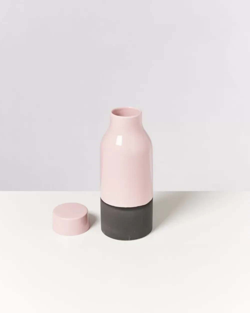 Motel a Miio Garrafa Rose Grau Hot