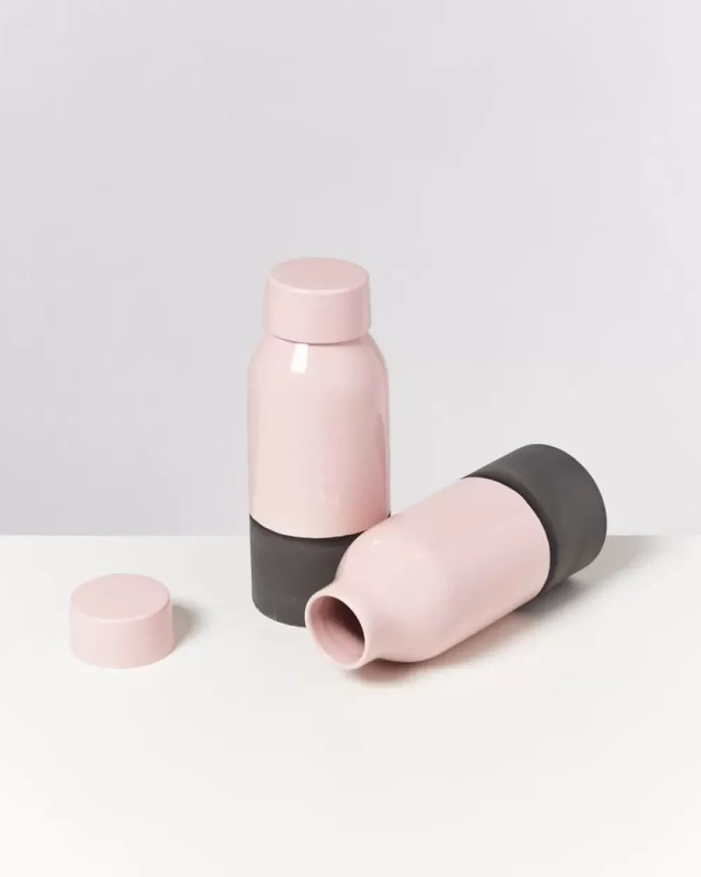 Motel a Miio Garrafa Rose Grau Hot